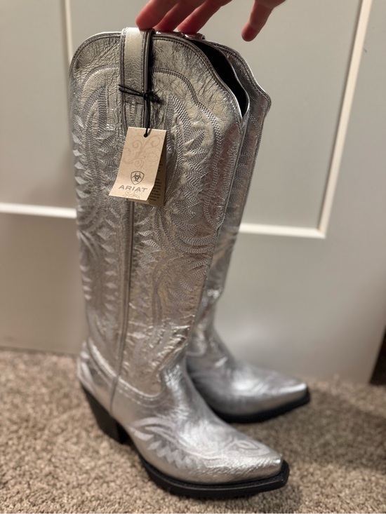 Ariat Shoes - Ariat Metallic Silver Embossed Cowboy Boots